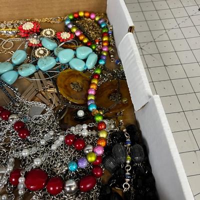 Tray of Vintage and Contemporary Costume Jewelry Necklaces
