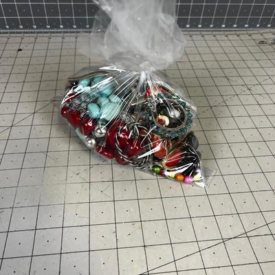 Tray of Vintage and Contemporary Costume Jewelry Necklaces