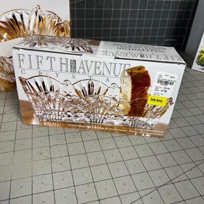 Fifth  Avenue Limited Crystal Napkin Holder and Bread Tray