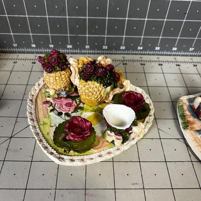 3 Little Tea Pot Sets for DÃ©cor' Miniature: School Bears, Thanksgiving and Roses. 
