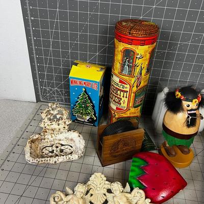 Large Lot of Mixed and Match Decorative Items