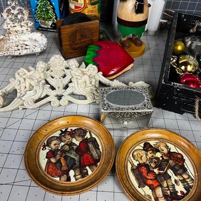 Large Lot of Mixed and Match Decorative Items