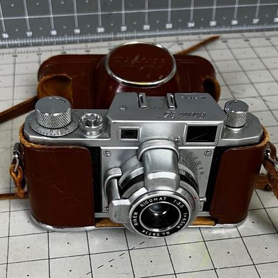 RICOH 35 MM Camera 