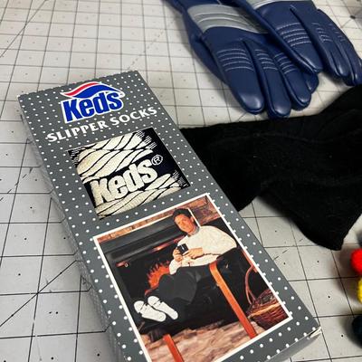 Vintage Gloves and Socks Plus Bonus TOE SOCKS