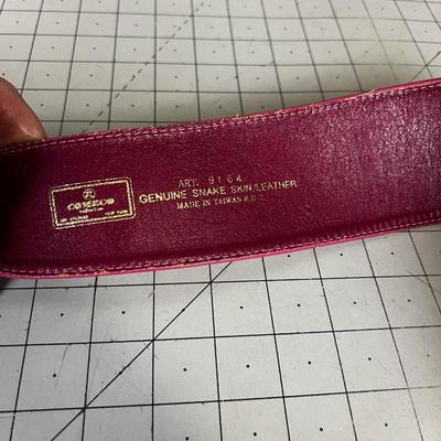 Rocking the 80's - Fuchsia Pink Leather Snake Skin Belt