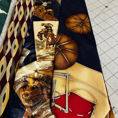7 Vintage Ties; Bill Blass and Ralph Lauren 