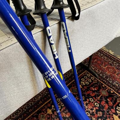 Head Carve Poles (4) 42" 