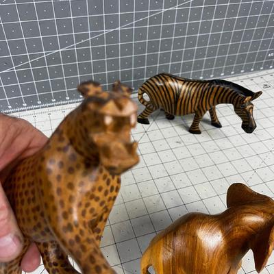 Jungle Animals: Cheeta, Zebra and Elephant