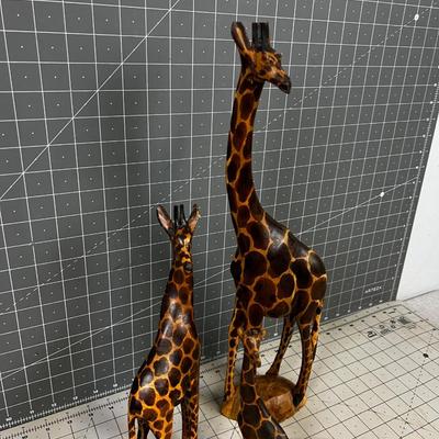 Giraffe Animals, Wood Carved