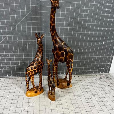 Giraffe Animals, Wood Carved