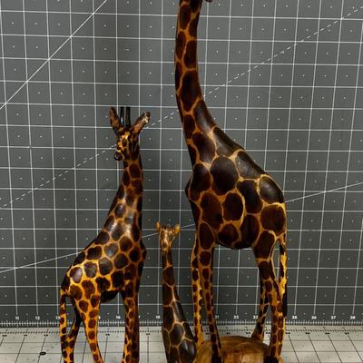 Giraffe Animals, Wood Carved