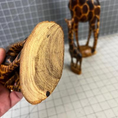 Giraffe Animals, Wood Carved