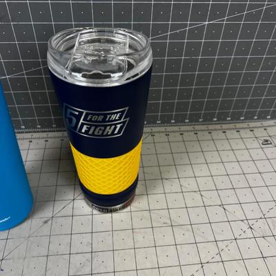 2 Travel Mugs Like new Condition. 