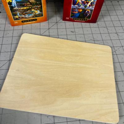 Dowdle Puzzles with Try (4) includes tray. 