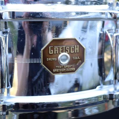 Lot of 3 Snare Drums incl Gretsch Brooklyn Snare Drum and Pearl Export Series Snare Drum