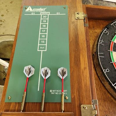 Vintage Accudart  Nodor Supabull II Dart Board British Made