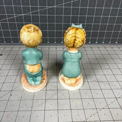 GOBEL HUMMEL Boy & Girl Praying 