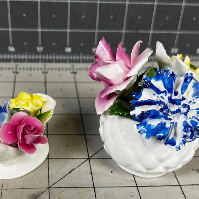 (2) English Bone China FLORAL Displays 