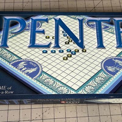 PENTE The Classic Game of Capture & 5 in a Row