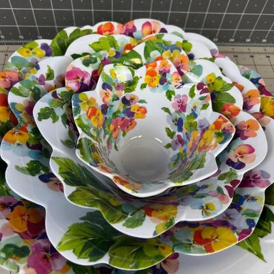 (4) Nested Bowls By Rachel Zoey 