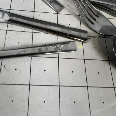 Bunch of Stainless Utensil, most with Airline Logs From European Airlines. 