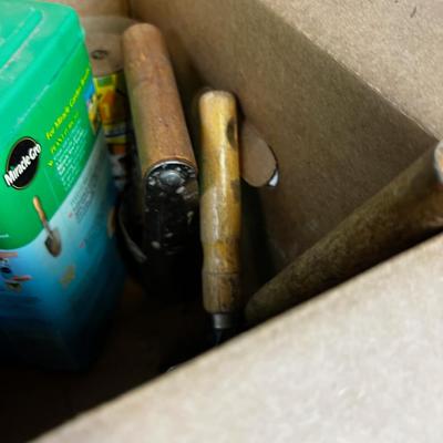 Gardening and Potting ITEMS: 
