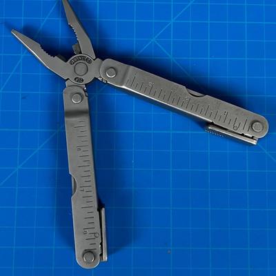 Leatherman Tool 