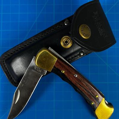 Vintage BUCK 110 Folding Knife with Leather Case, Itâ€™s a Beauty! 