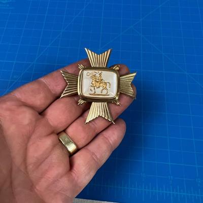 Vintage 1960's Knight Pin 
