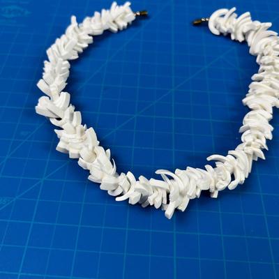 Super Groovy Real SHELL Necklace