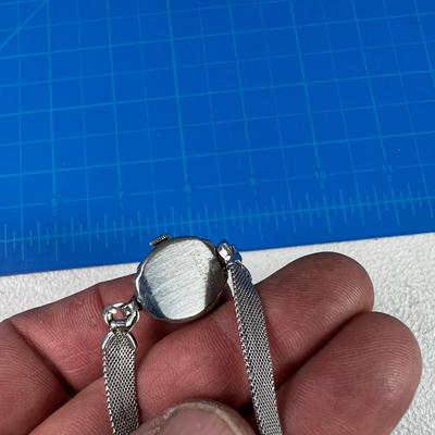 LOWY 10 K Gold Filled Watch 