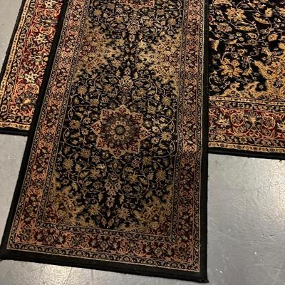 BLACK Rug and Runner Matching