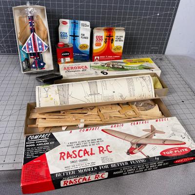 Parts & Pieces, Fuel, Boxes for Vintage Model Air Plane