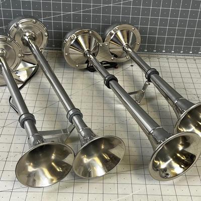 CHROME Horns for 18 WHEELERS 