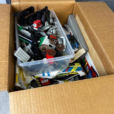 GIANT LEGO LOT, Directions, Magazines STUFF