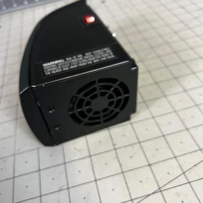 Plug Mount Handy Heater