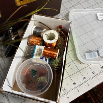 Portable Fly Tying KIT - Everything you need.