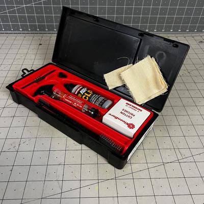 22 Hand gun cleaning  kit  