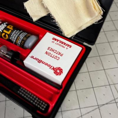 22 Hand gun cleaning  kit  