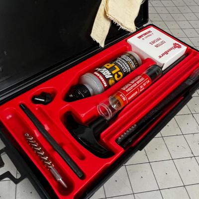 22 Hand gun cleaning  kit  