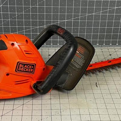 Black & Decker Electric Hedge Trimmers 