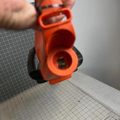 Black & Decker Electric Hedge Trimmers 