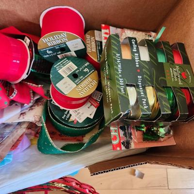 Massive Lot of Christmas Gift Bags, Ribbons, bows, WYSIWYG