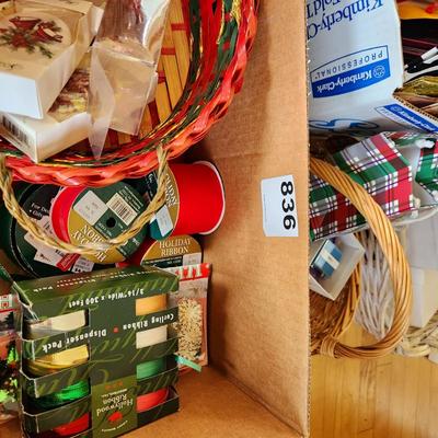 Massive Lot of Christmas Gift Bags, Ribbons, bows, WYSIWYG