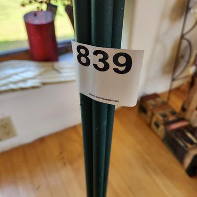 Heavy Duty 4 Hook Metal Hanging Basket Stand 69" tall 32" dia