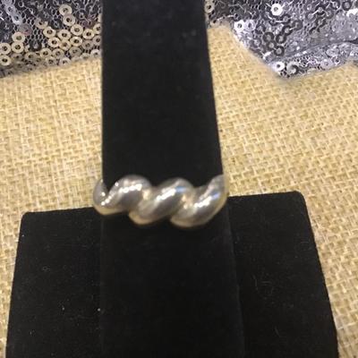 925 Silver Wave Ring