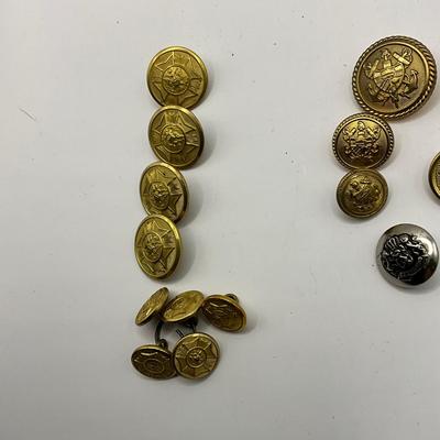 865 Vintage Military Buttons