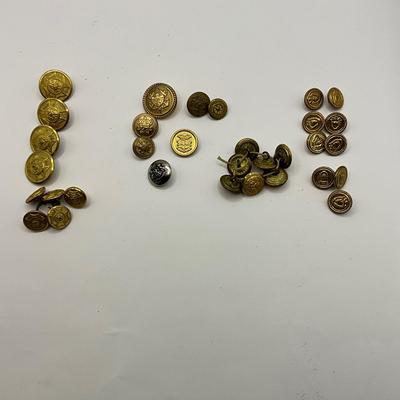 865 Vintage Military Buttons