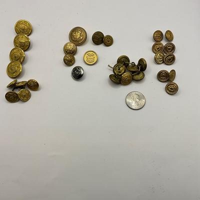 865 Vintage Military Buttons