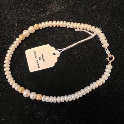 14KT gold fresh water pearl bracelet 7.5 inch long New With Tag
